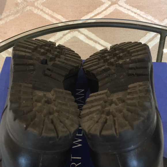 Stuart Weitzman Riley Ankle Zip Up Bootie with Lug Sole Black Size 8. Like New! - Picture 10 of 16